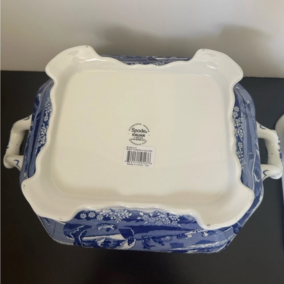 Spode Blue Italian  3.4L(6pt) Soup Tureen New In Box - Picture 3 of 5
